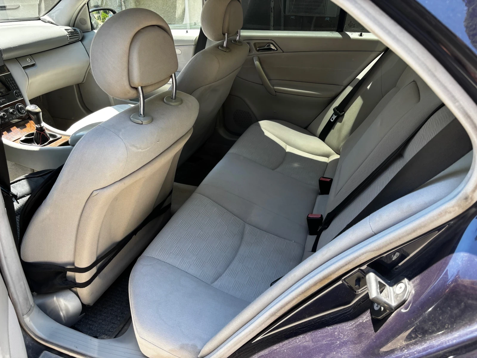 Mercedes-Benz C 200, снимка 5 - Автомобили и джипове - 54849107