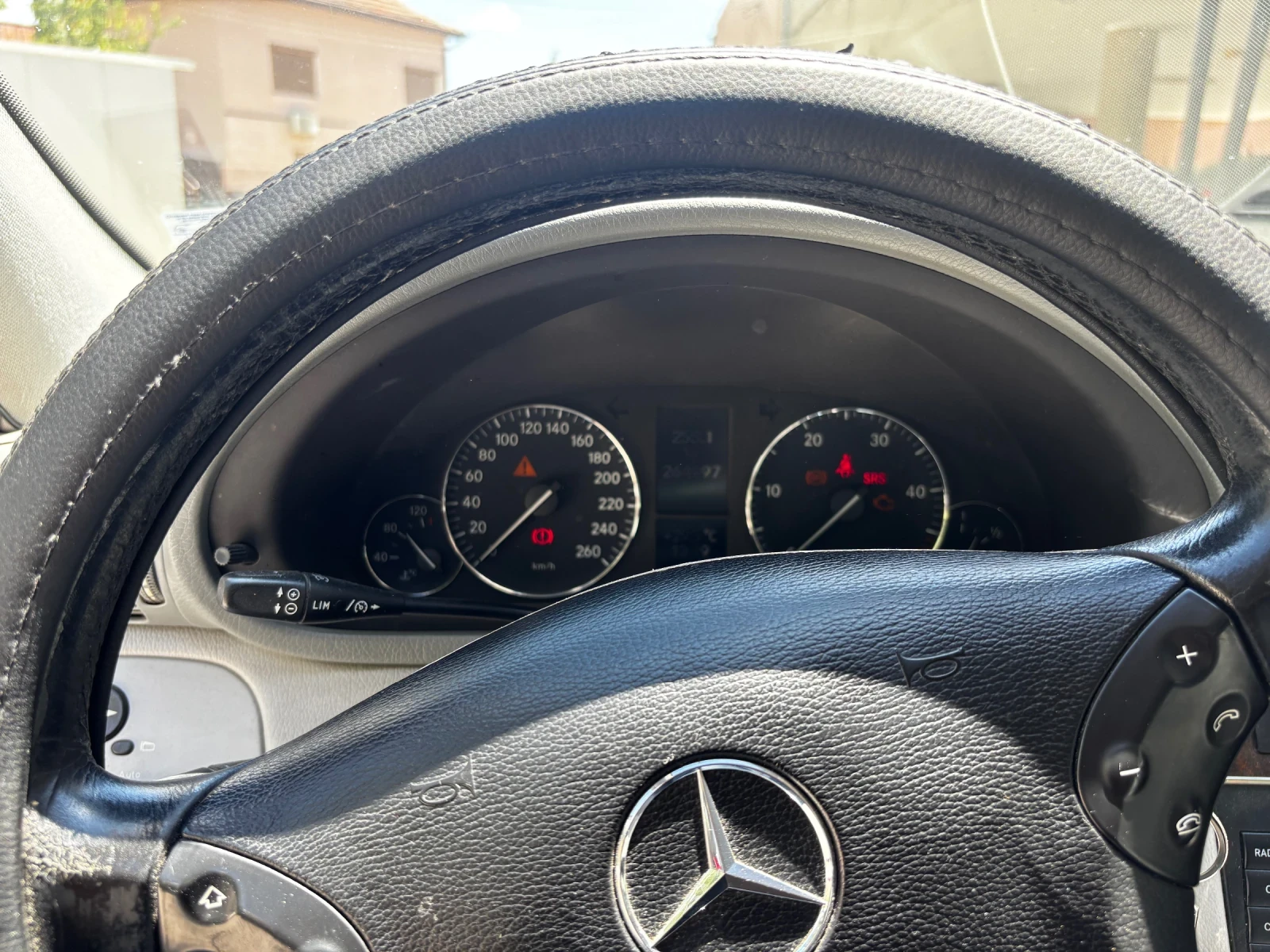 Mercedes-Benz C 200, снимка 7 - Автомобили и джипове - 54849107
