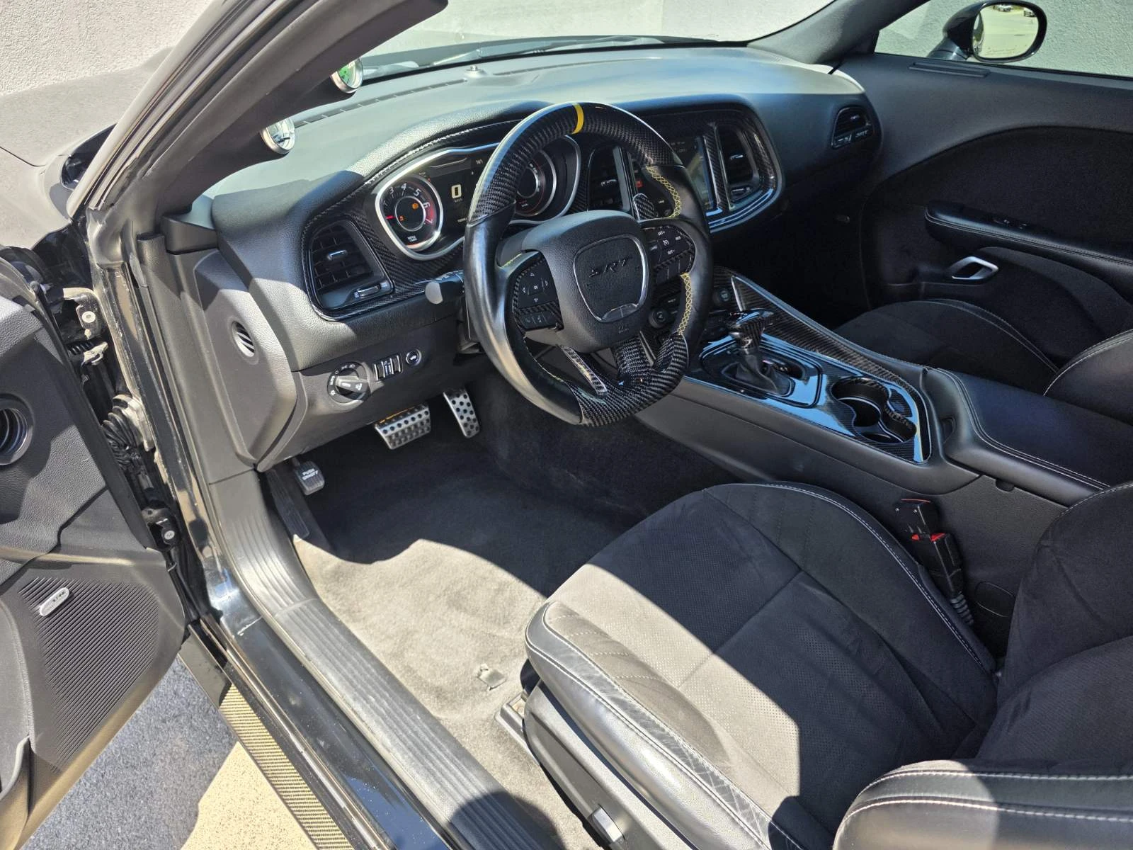 Dodge Challenger 6.4L 392 HEMI SUPERCHARGED | Mobile.bg � ����������� 10