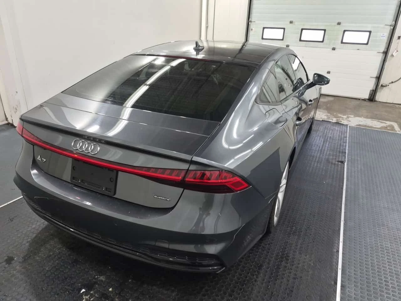 Audi A7 * TECHNIK * CARFAX * ����� �� �����������  | Mobile.bg � ����������� 3