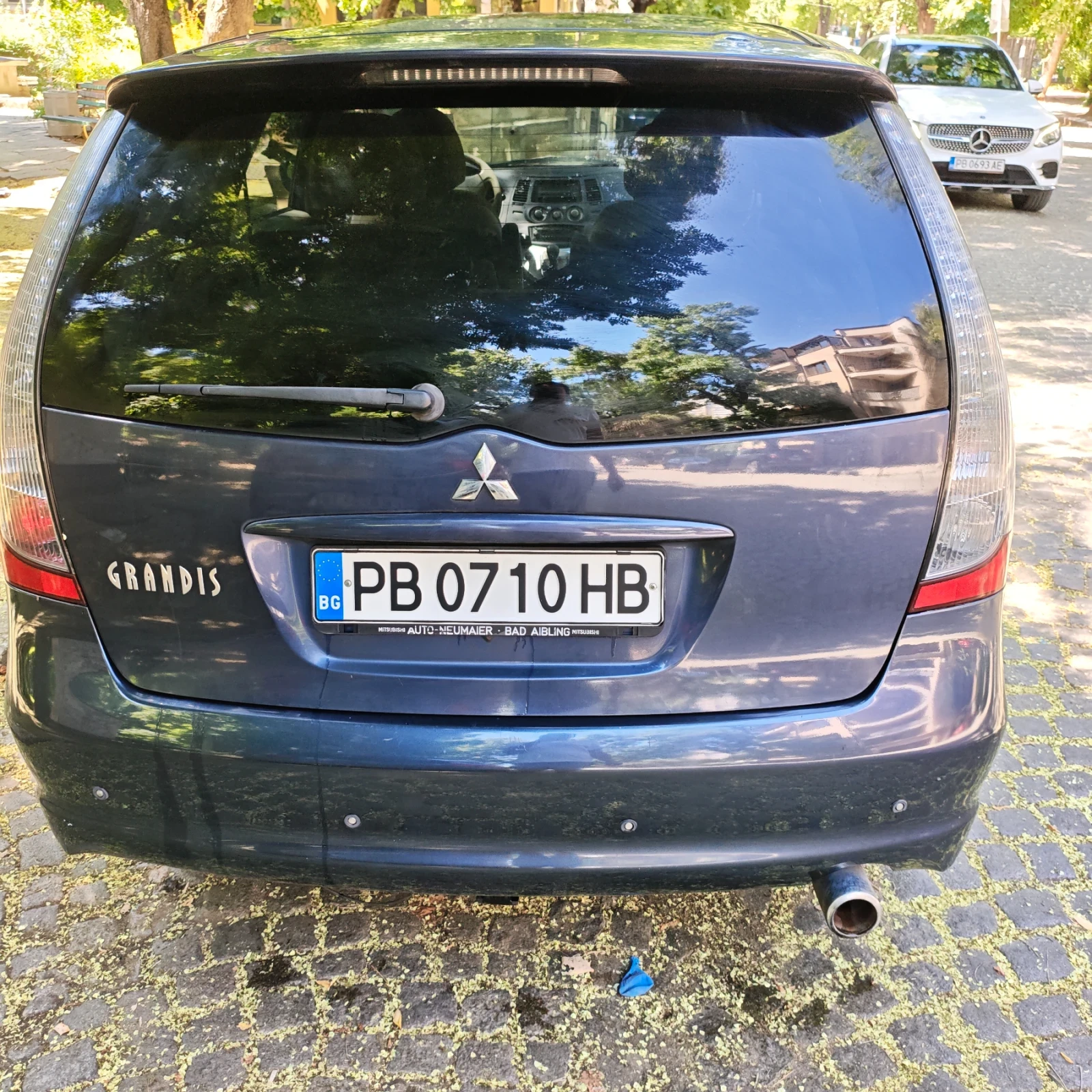 Mitsubishi Grandis 2.4 бензин , снимка 7 - Автомобили и джипове - 55422664