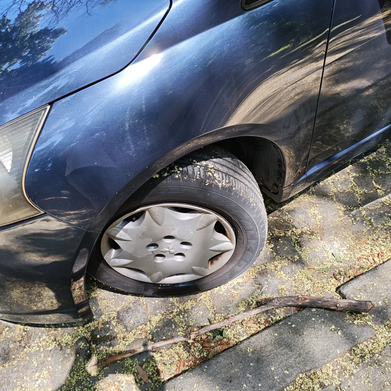 Mitsubishi Grandis 2.4 бензин , снимка 11 - Автомобили и джипове - 55422664