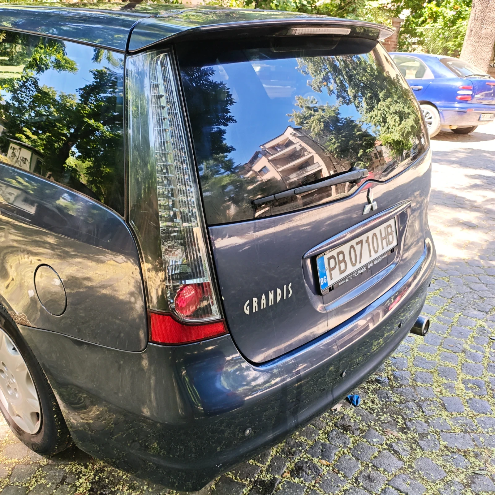 Mitsubishi Grandis 2.4 бензин , снимка 13 - Автомобили и джипове - 55422664