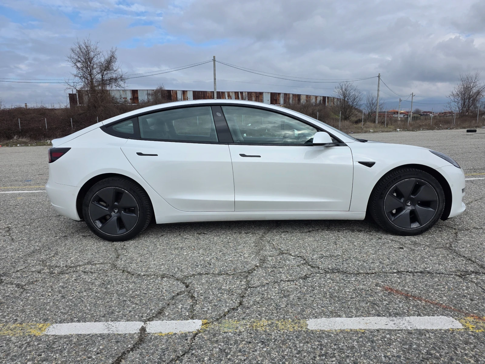Tesla Model 3 Long Range , снимка 3 - Автомобили и джипове - 55535805