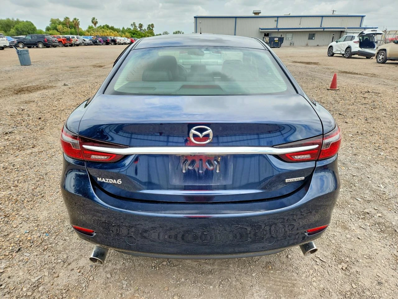 Mazda 6 2.5* ПОДГРЕВ* CARPLAY* Keyless* i-Activsense, снимка 6 - Автомобили и джипове - 55626255