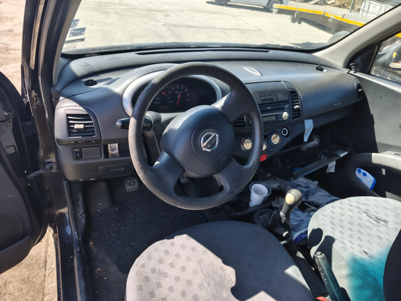 Nissan Micra К12 - 1.0, снимка 5 - Автомобили и джипове - 55688151