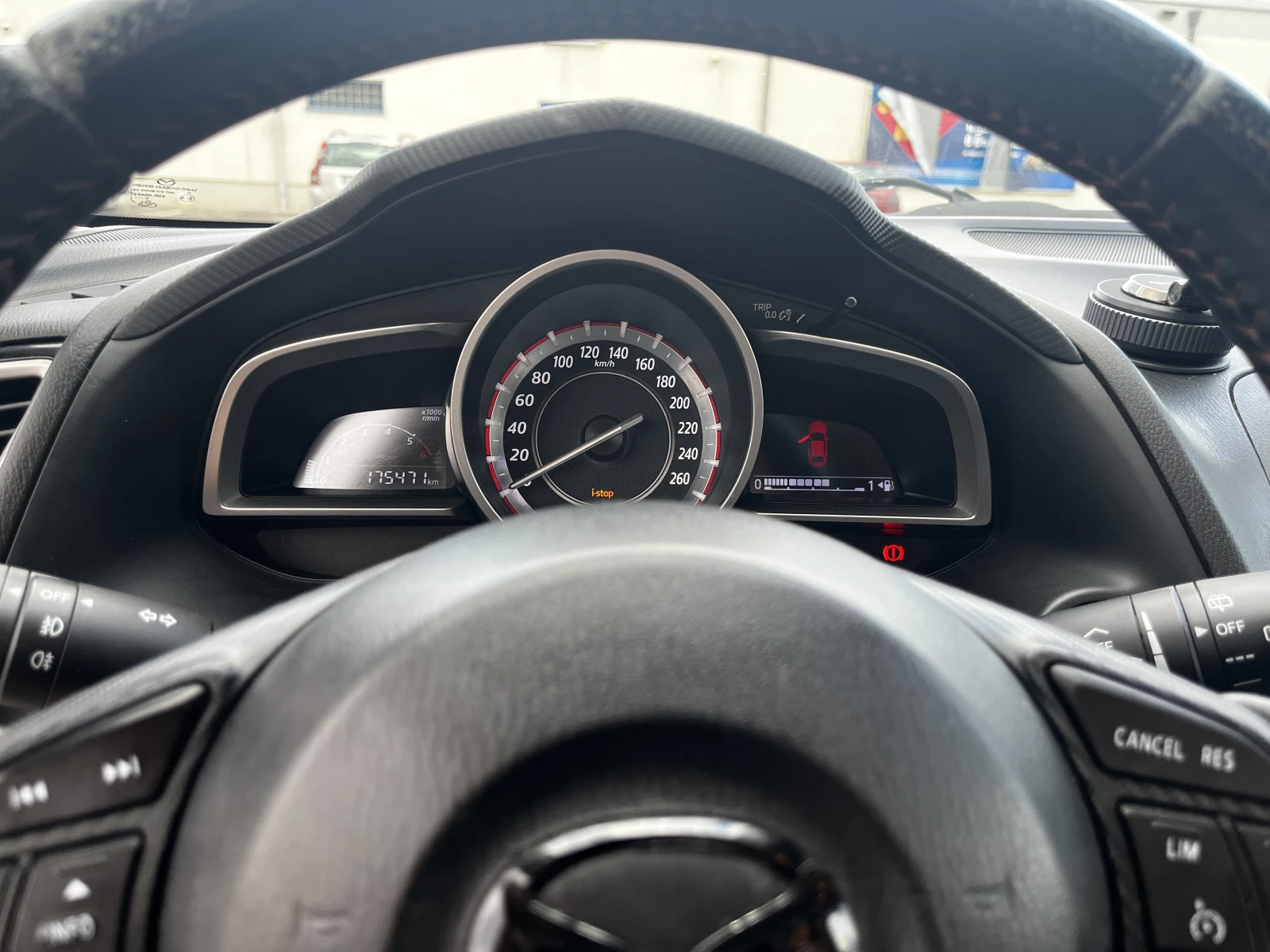 Mazda 3 2.2D, снимка 9 - Автомобили и джипове - 55906046