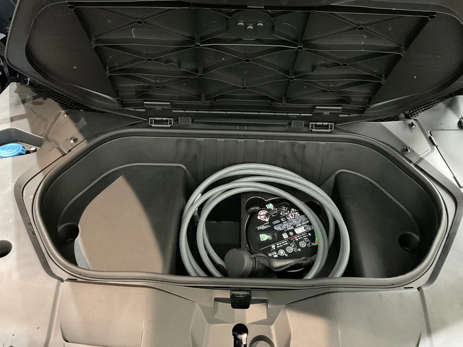 BMW iX3 50/xDrive/PANO/HUD/ICONIC GLOW/H&K/, снимка 13 - Автомобили и джипове - 56329021