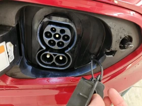 Kia Niro EV 64kWh | SOH 100% | ВЕНТИЛАЦИЯ | JBL | Подгреви  - 16580 € / 32427.66 лв. - 82387988 10