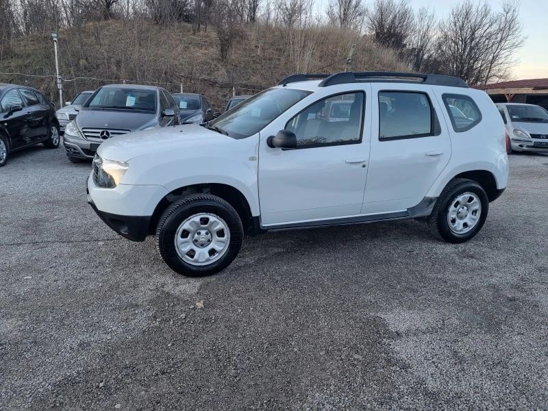 Dacia Duster 1.6i-GAZ , УНИКАТ, снимка 2 - Автомобили и джипове - 39756859