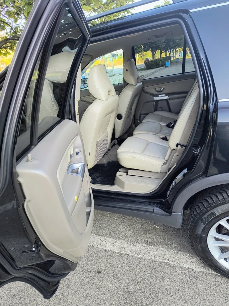 Volvo Xc90 D5, снимка 6 - Автомобили и джипове - 47354610