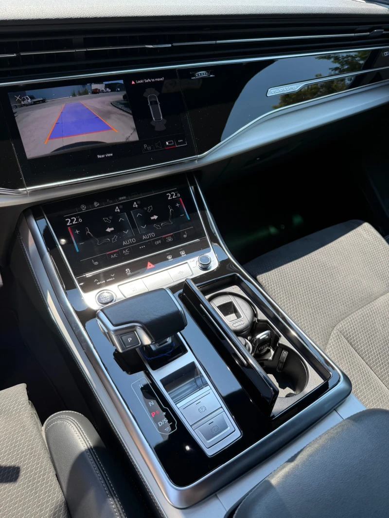 Audi Q7, снимка 9 - Автомобили и джипове - 52582571