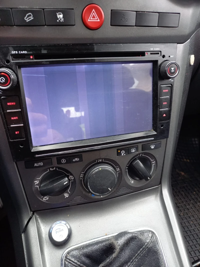 Opel Antara 2.4 бензин/газ, снимка 11 - Автомобили и джипове - 52445712