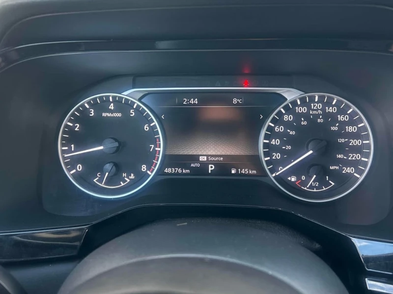 Nissan Pathfinder SL  CARFAX, снимка 8 - Автомобили и джипове - 52616108