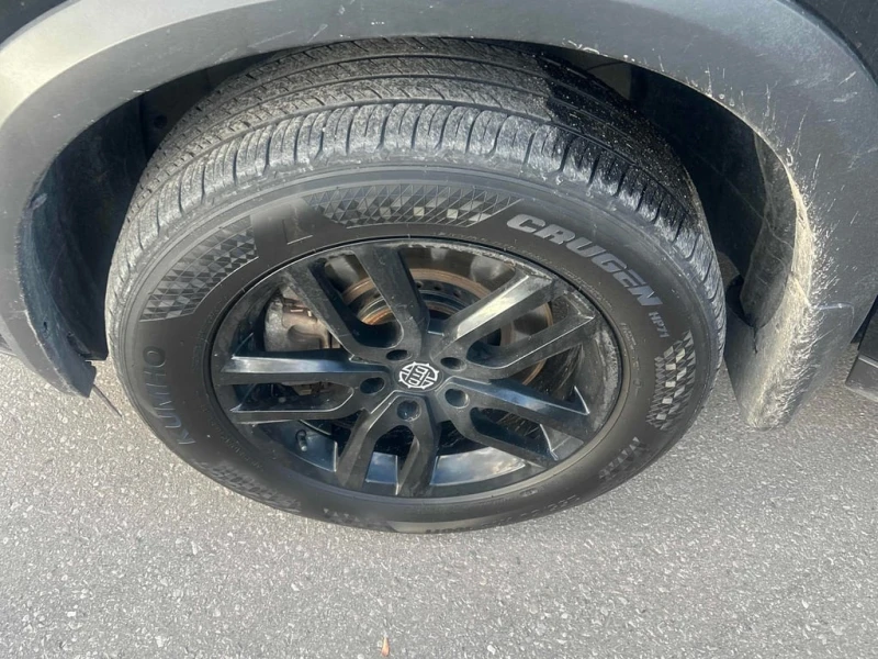 Nissan Pathfinder SL  CARFAX, снимка 13 - Автомобили и джипове - 52616108