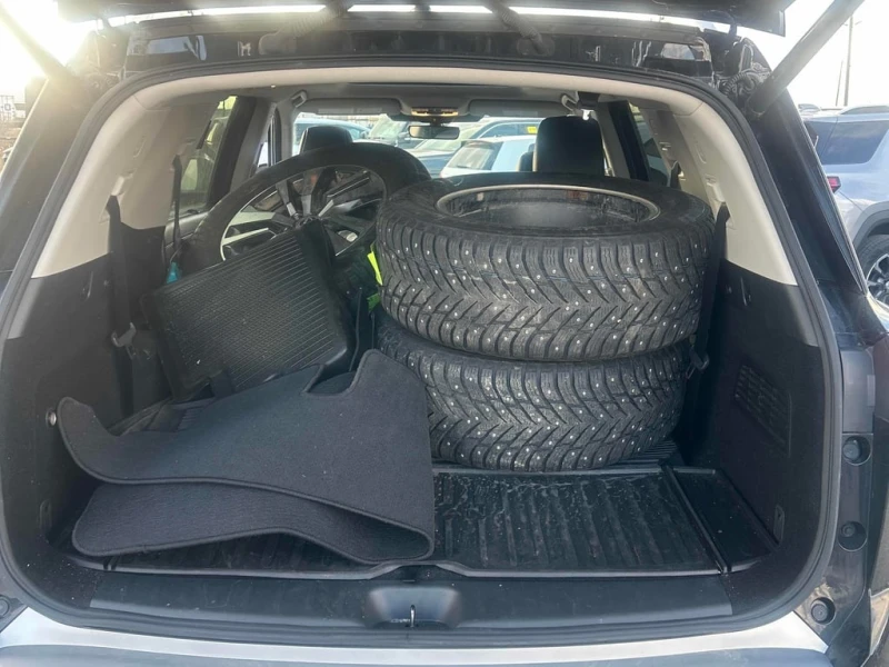 Nissan Pathfinder SL  CARFAX, снимка 11 - Автомобили и джипове - 52616108