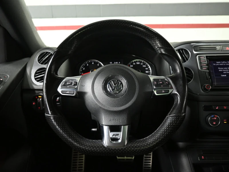 VW Tiguan 2017 Volkswagen Tiguan Highline 4Motion, снимка 11 - Автомобили и джипове - 52847788