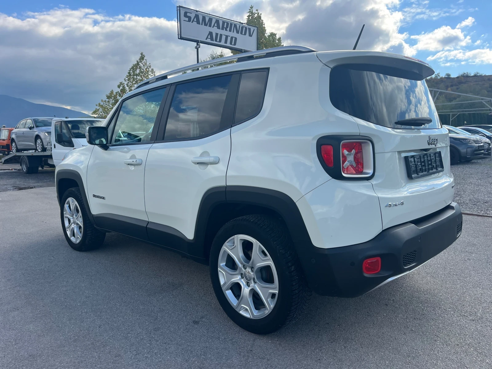 Jeep Renegade 2.0 TDi 4x4 - изображение 7