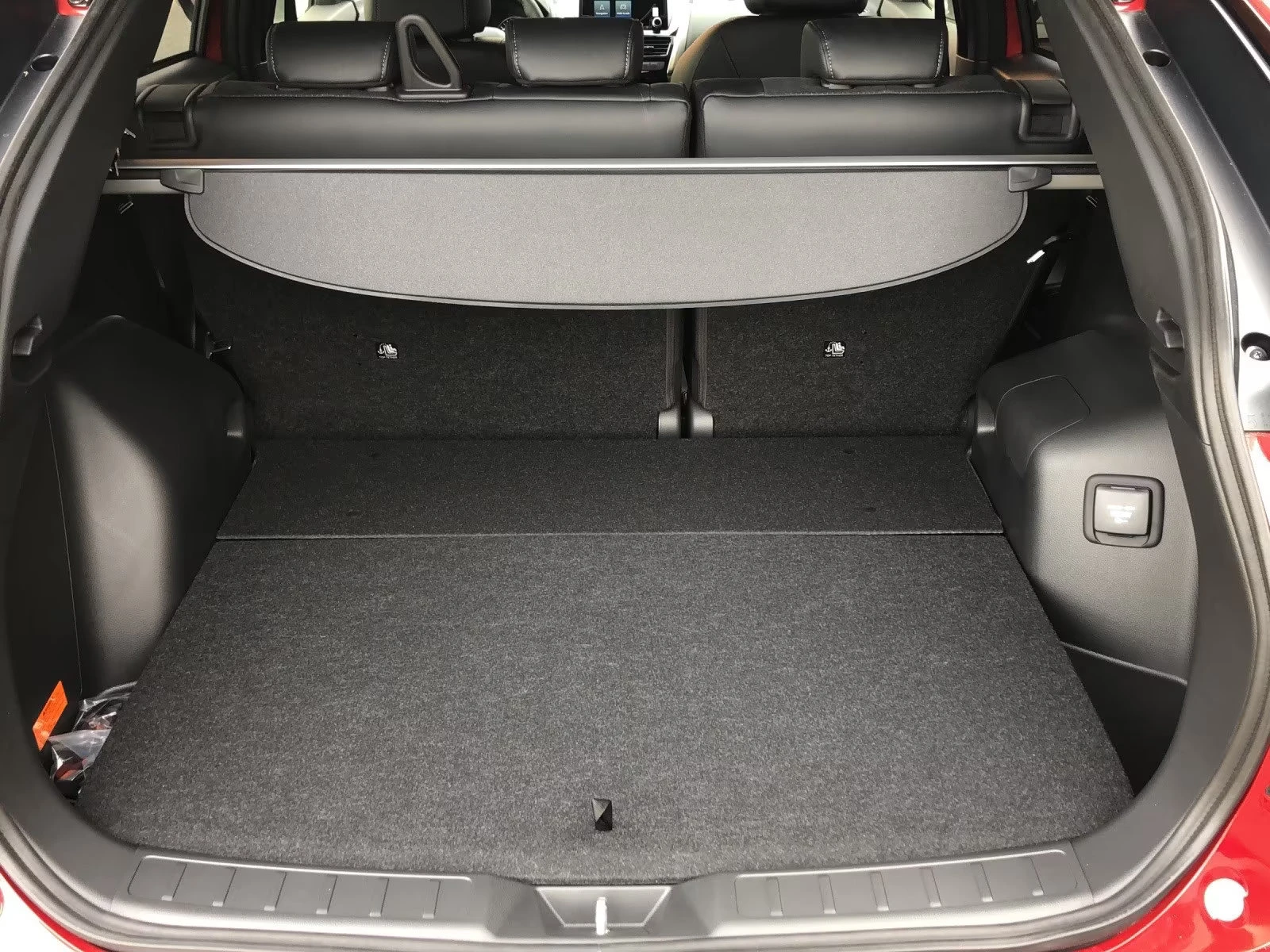 Mitsubishi Eclipse Cross 2.4PHEV/188HP/4X4/SELECT-BLACK/360/NAVI/ACC/876v - изображение 9