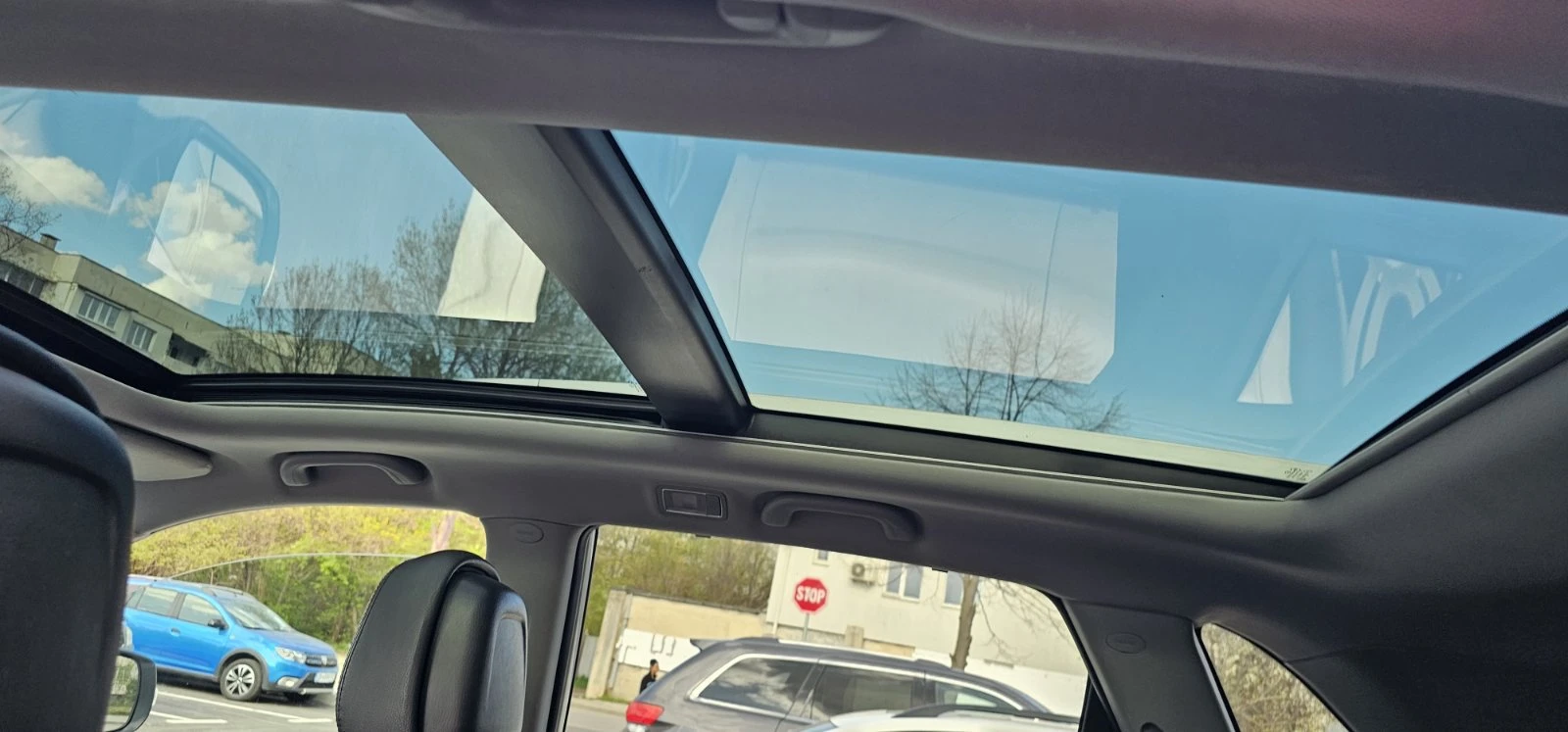 Kia Sorento, снимка 5 - Автомобили и джипове - 54229378