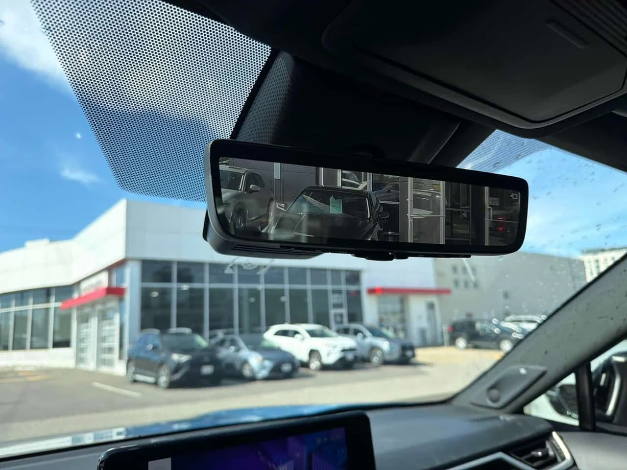 Toyota Rav4 Hybrid XSE  CARFAX | Mobile.bg � ����������� 10