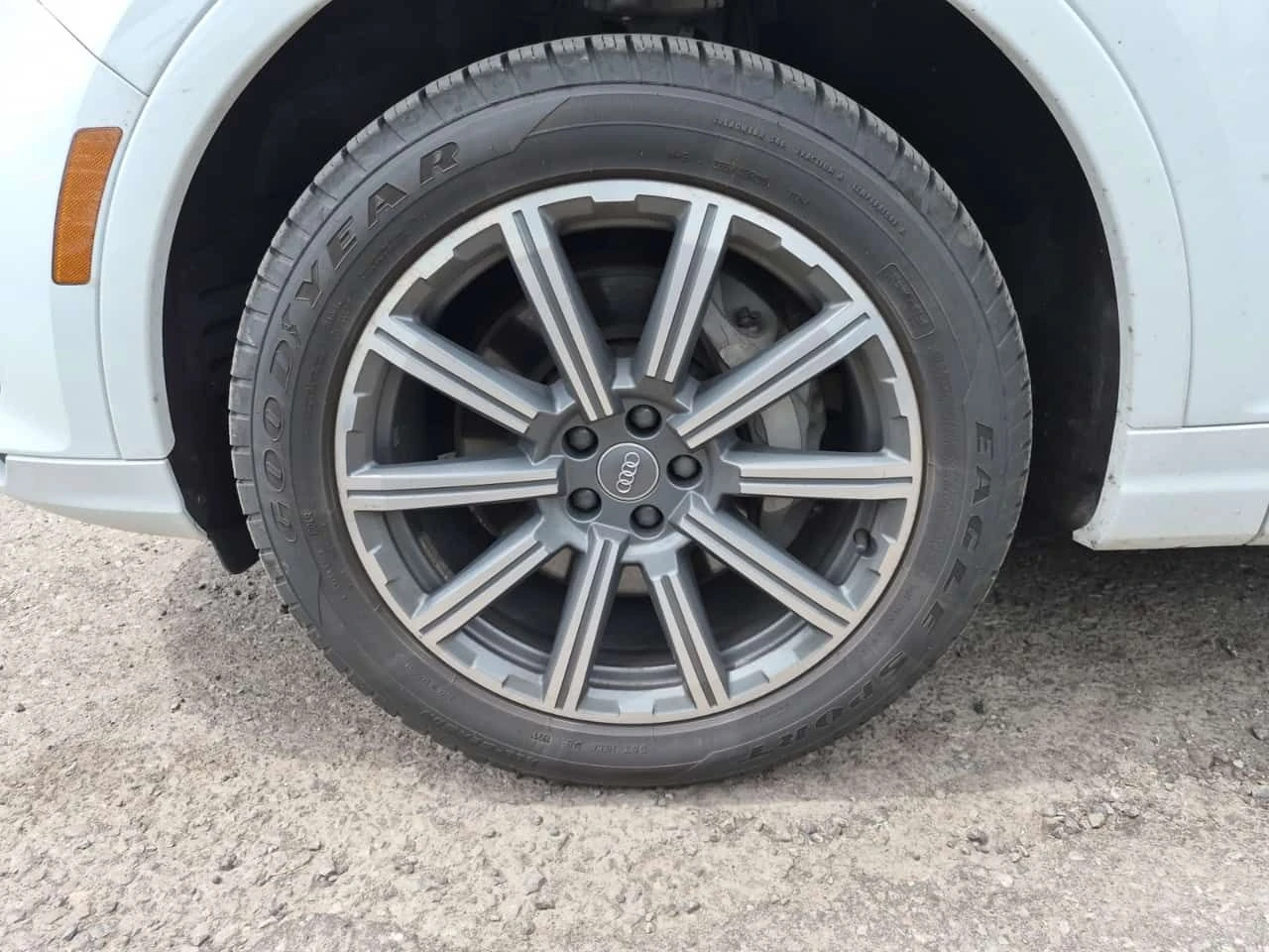 Audi Q7 * TECHNIK * CARFAX * Matrix * , снимка 14 - Автомобили и джипове - 55084434