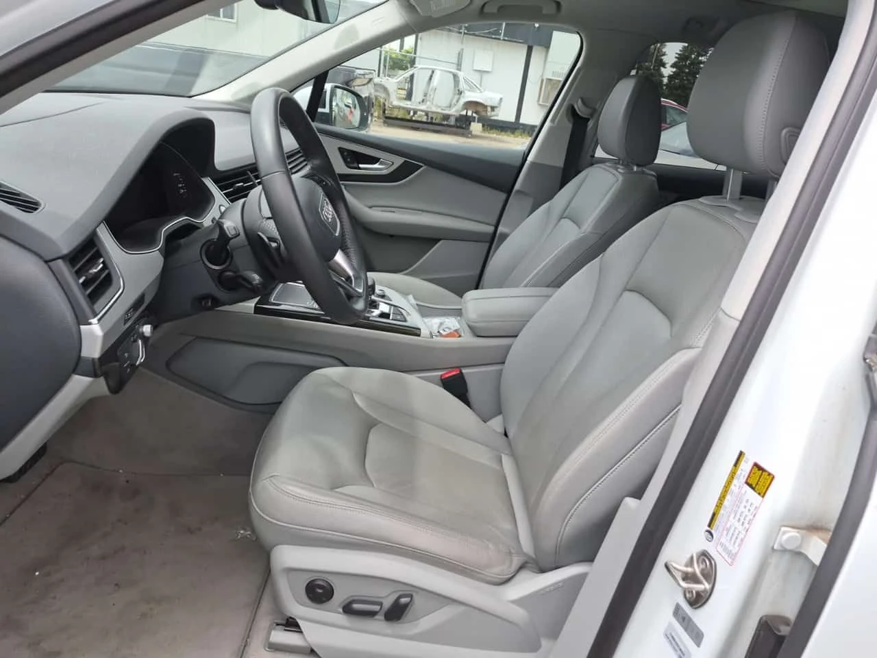 Audi Q7 * TECHNIK * CARFAX * Matrix * , снимка 8 - Автомобили и джипове - 55084434