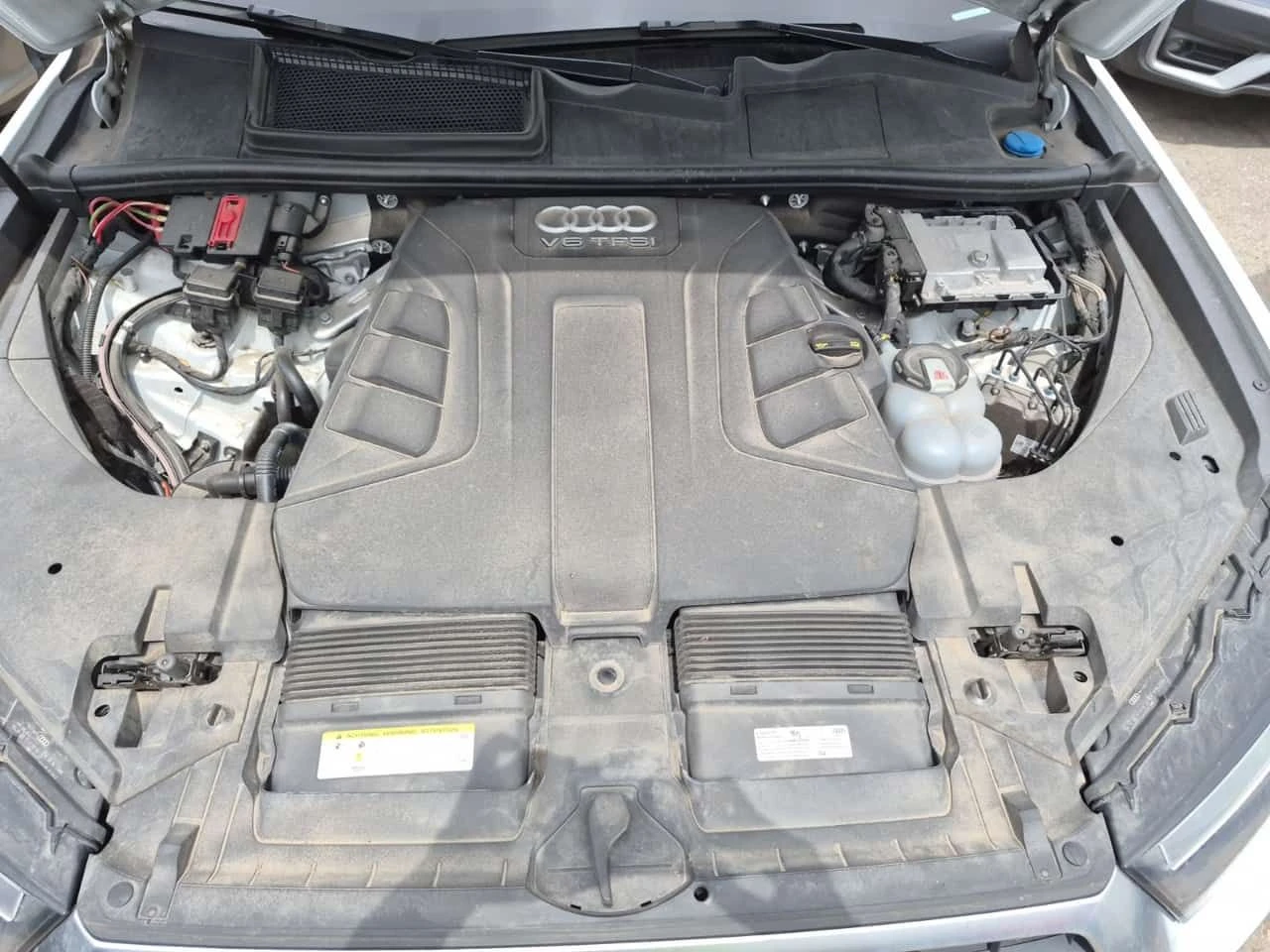 Audi Q7 * TECHNIK * CARFAX * Matrix * , снимка 15 - Автомобили и джипове - 55084434