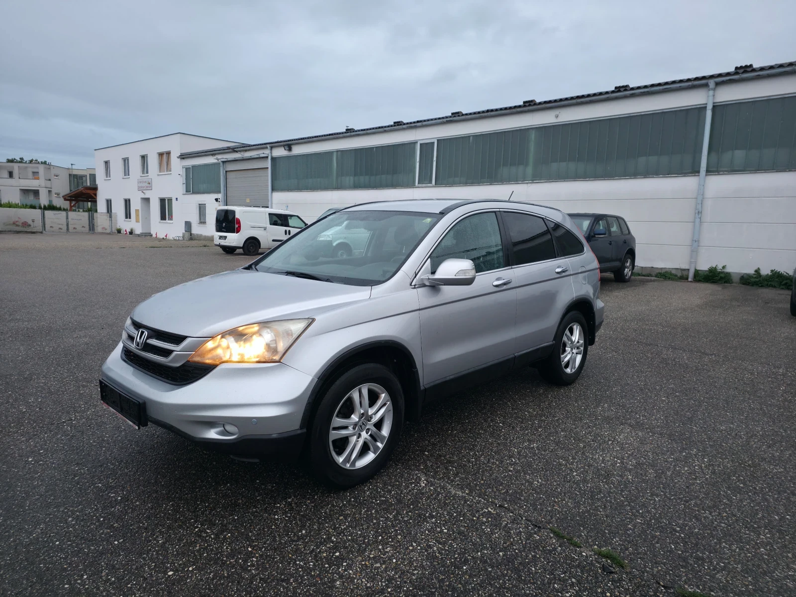 Honda Cr-v 2, 0-FACELIFT, снимка 2 - Автомобили и джипове - 55100671