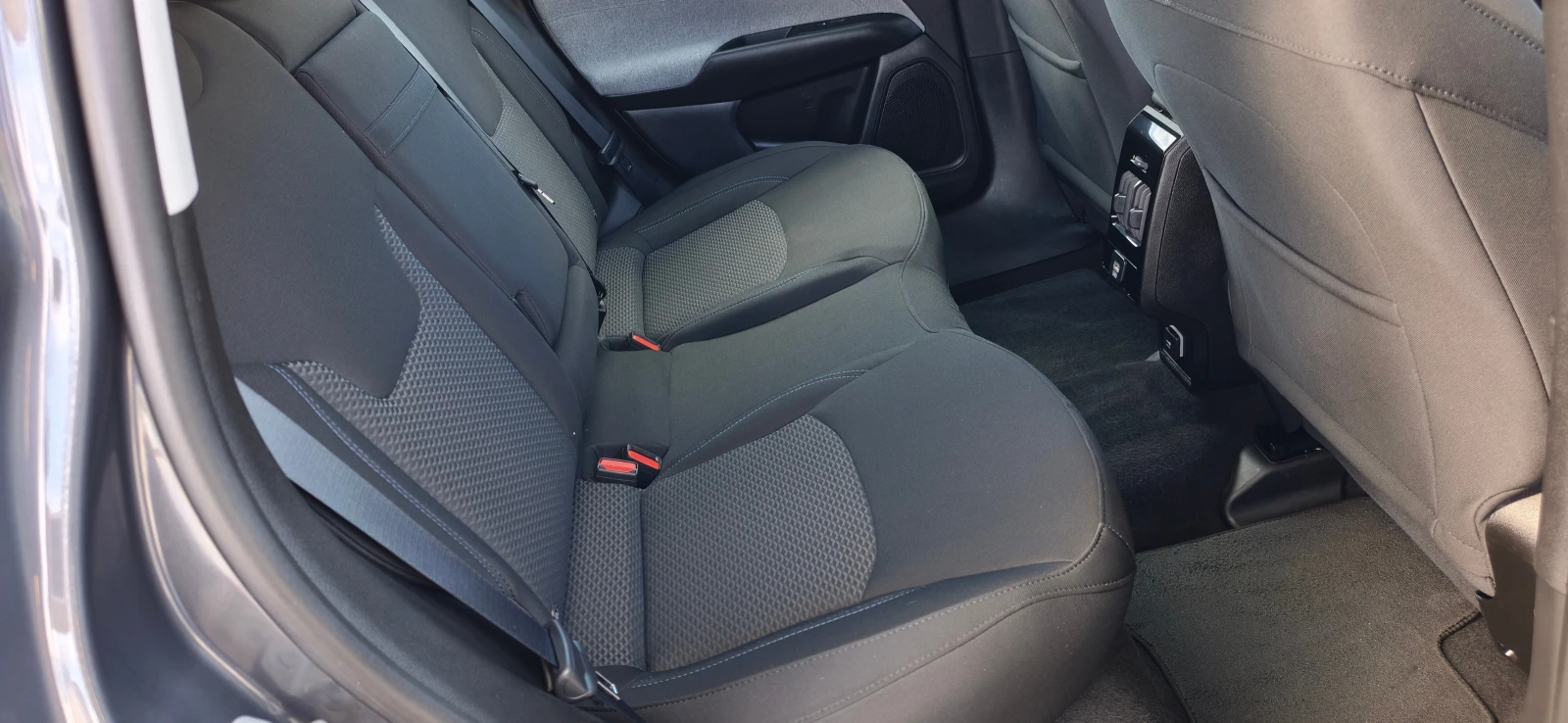Jeep Compass 1.6M-JET EU6D, снимка 12 - Автомобили и джипове - 56298565