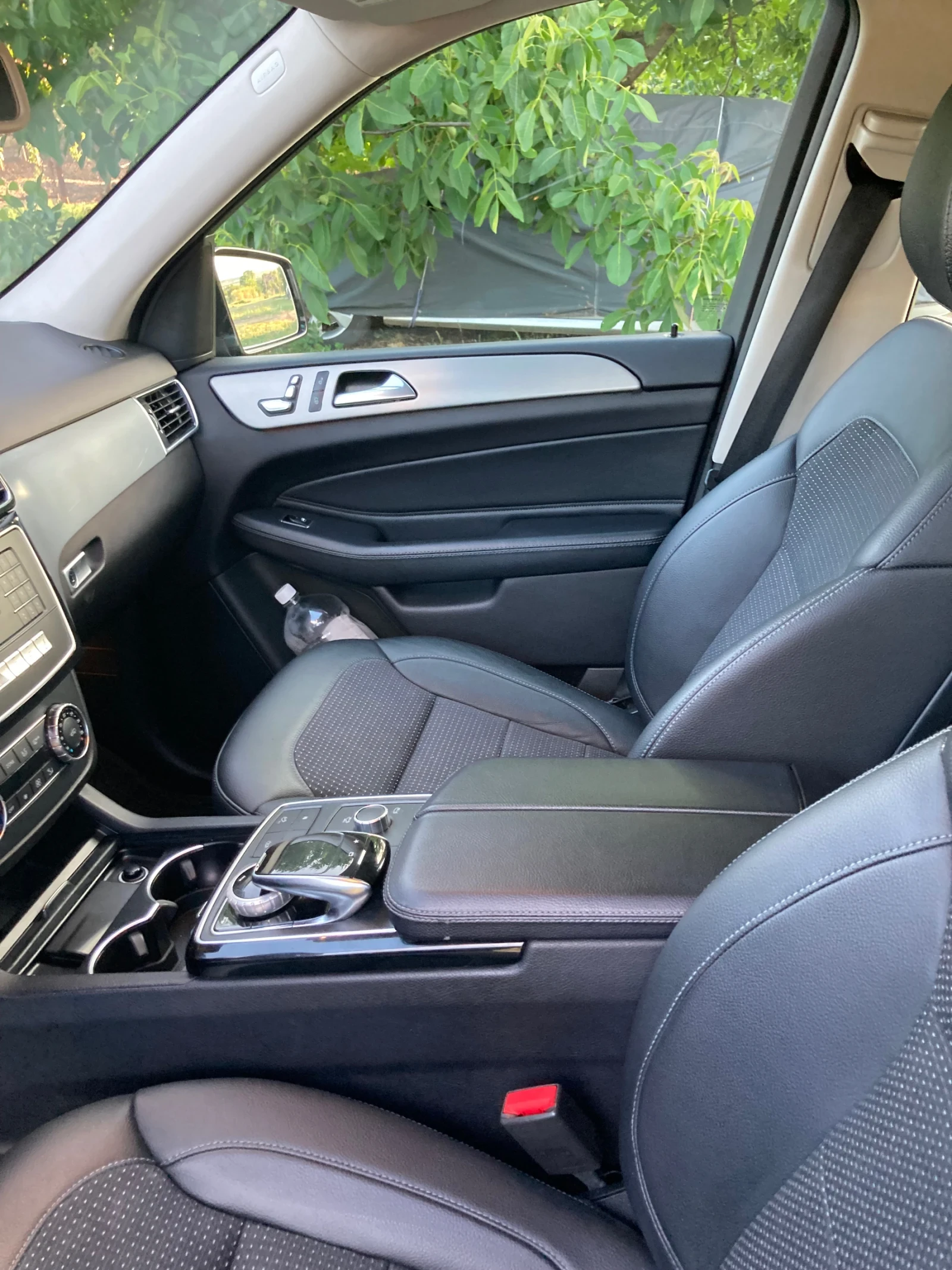 Mercedes-Benz GLE 250, снимка 10 - Автомобили и джипове - 56750438