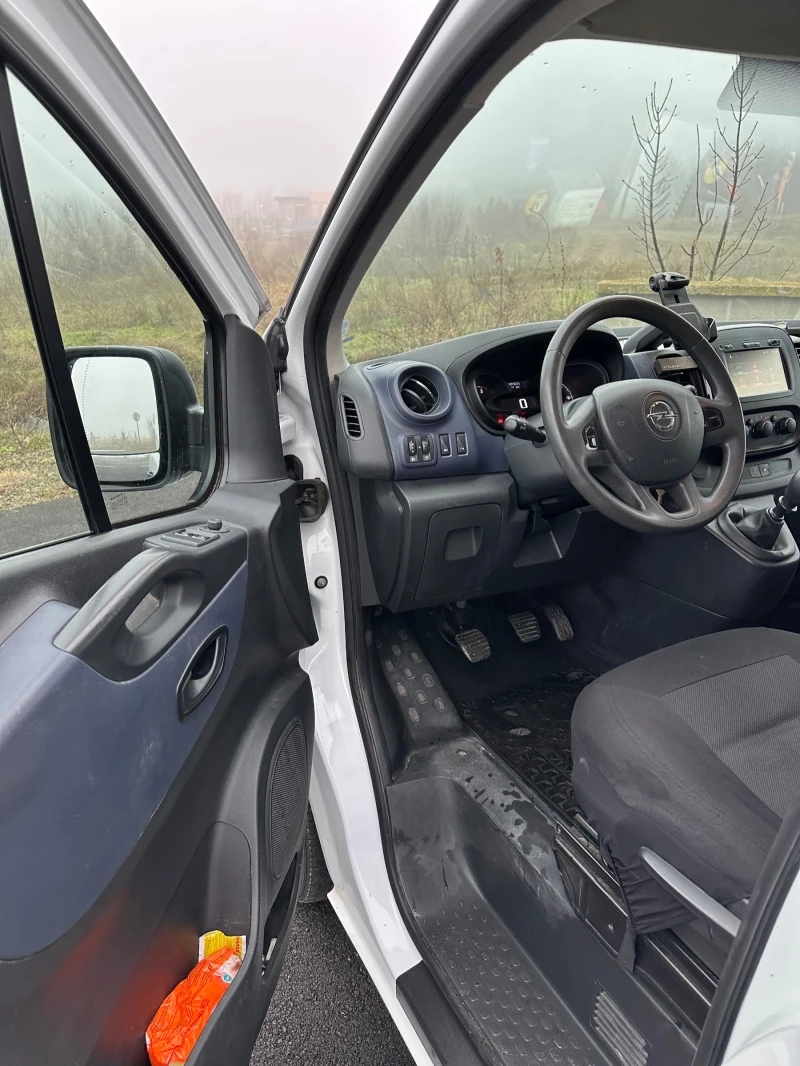 Opel Vivaro 1.6 BITURBO, снимка 5 - Бусове и автобуси - 53214152