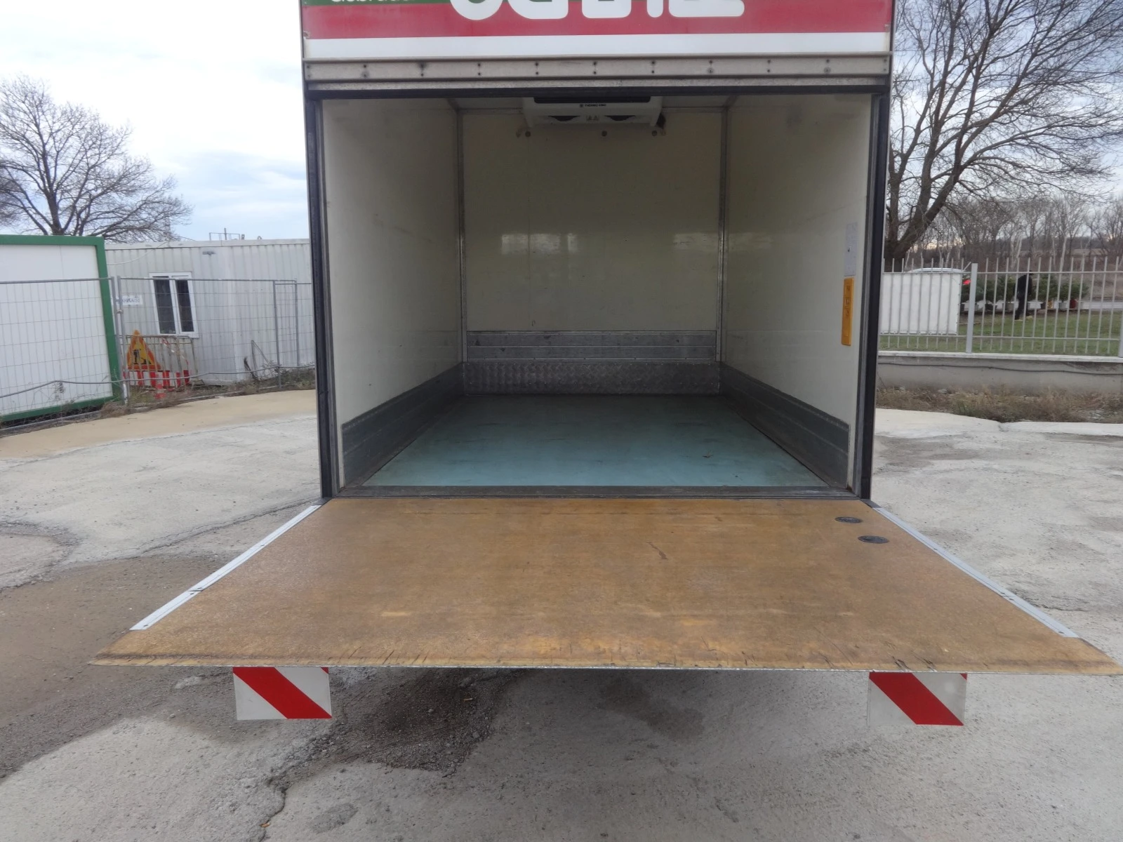 Mercedes-Benz Sprinter 516 +  -3.60   | Mobile.bg   11