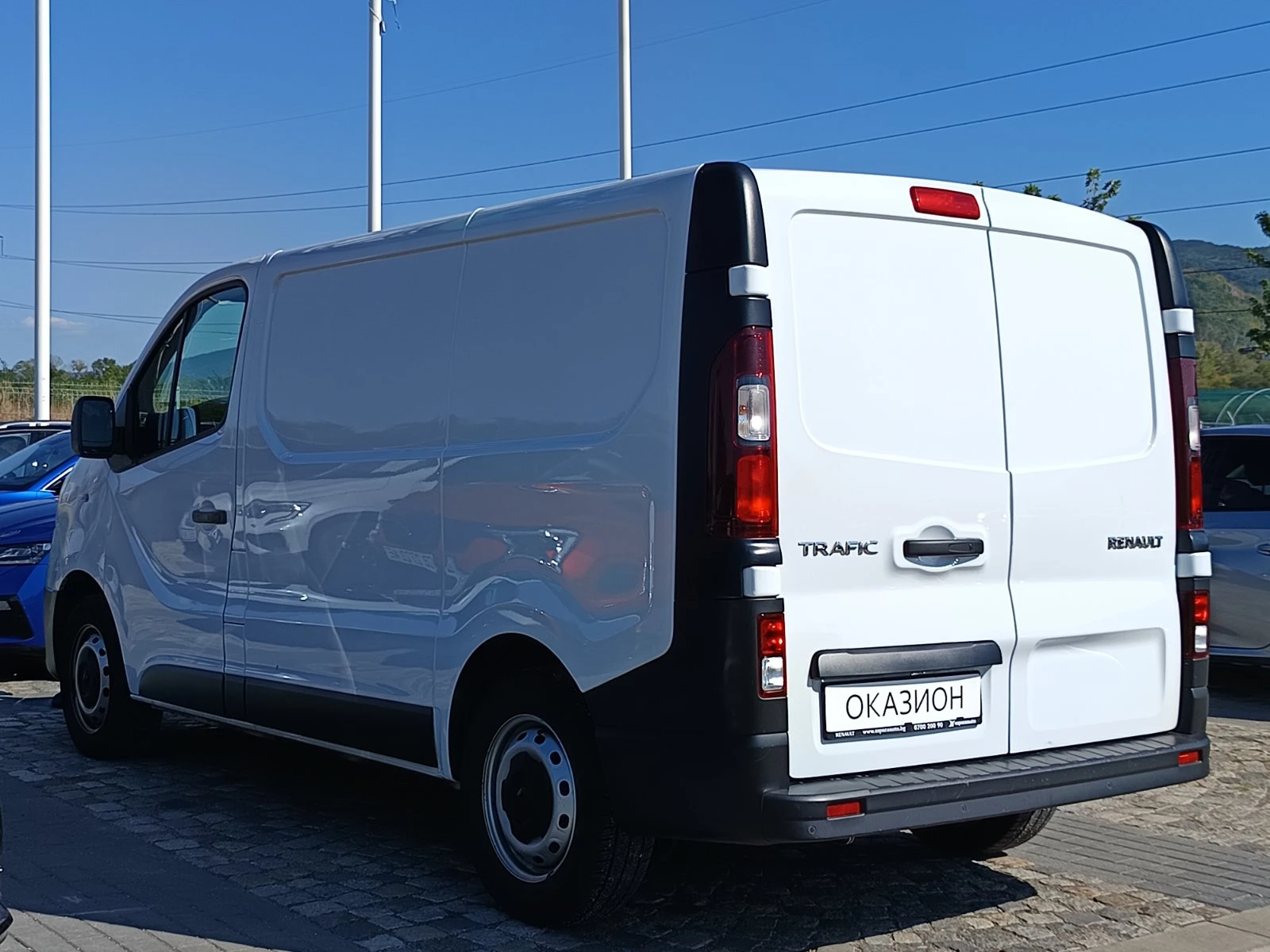 Renault Trafic 2.0dCi/120 к.с/Life - изображение 6