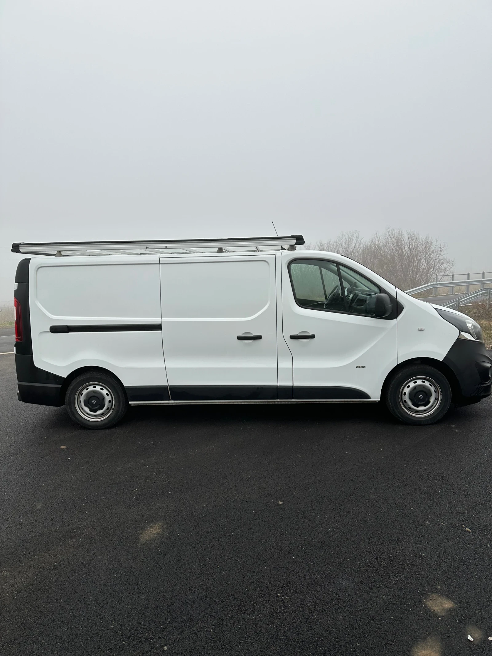 Opel Vivaro 1.6 BITURBO - изображение 2