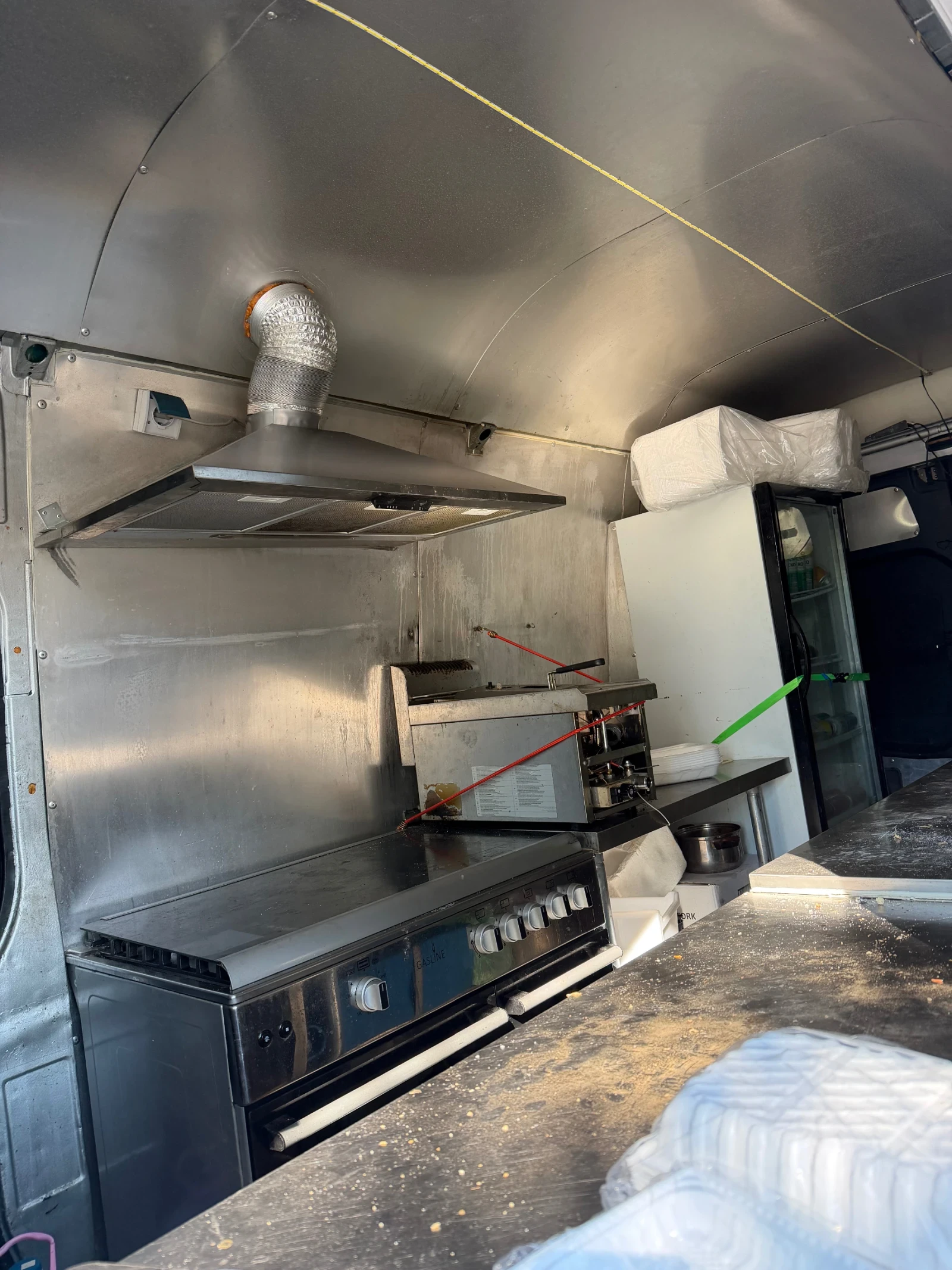VW Crafter, снимка 3 - Бусове и автобуси - 55832186