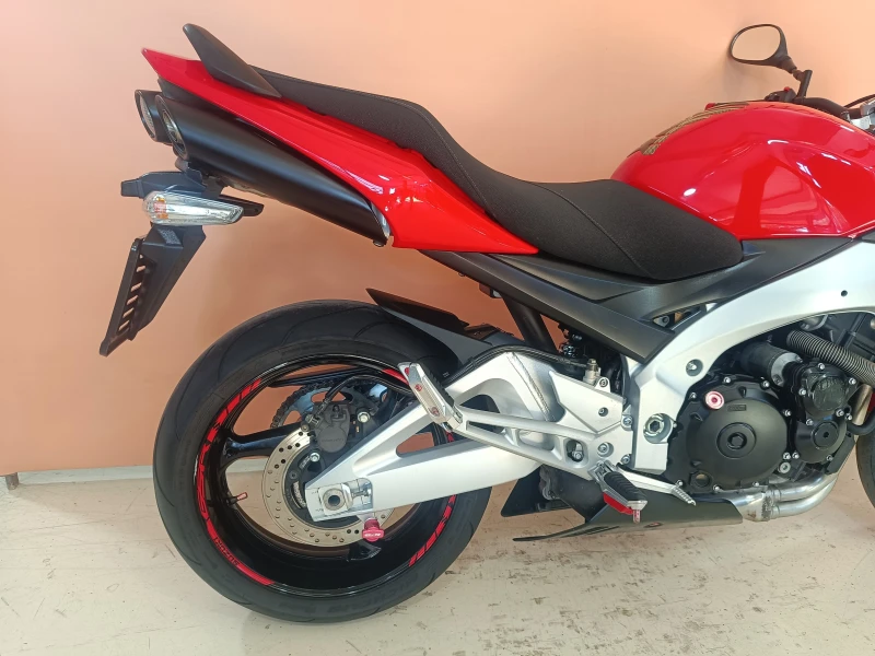 Suzuki Gsr 600, снимка 9 - Мотоциклети и мототехника - 51113896