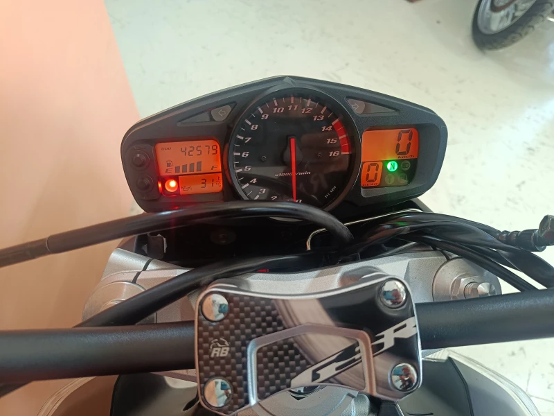 Suzuki Gsr 600, снимка 6 - Мотоциклети и мототехника - 51113896