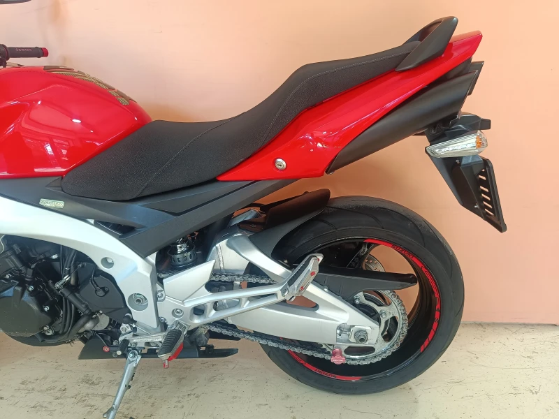 Suzuki Gsr 600, снимка 14 - Мотоциклети и мототехника - 51113896