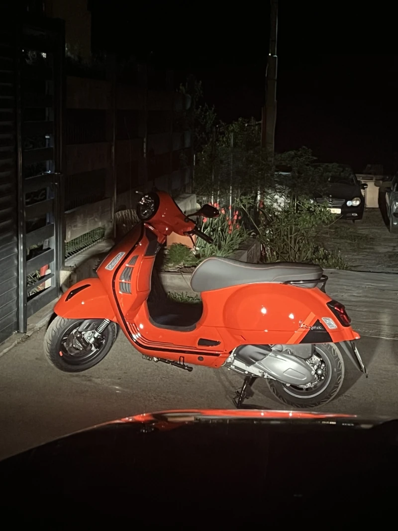 Vespa GTS 300, снимка 2 - Мотоциклети и мототехника - 53379045