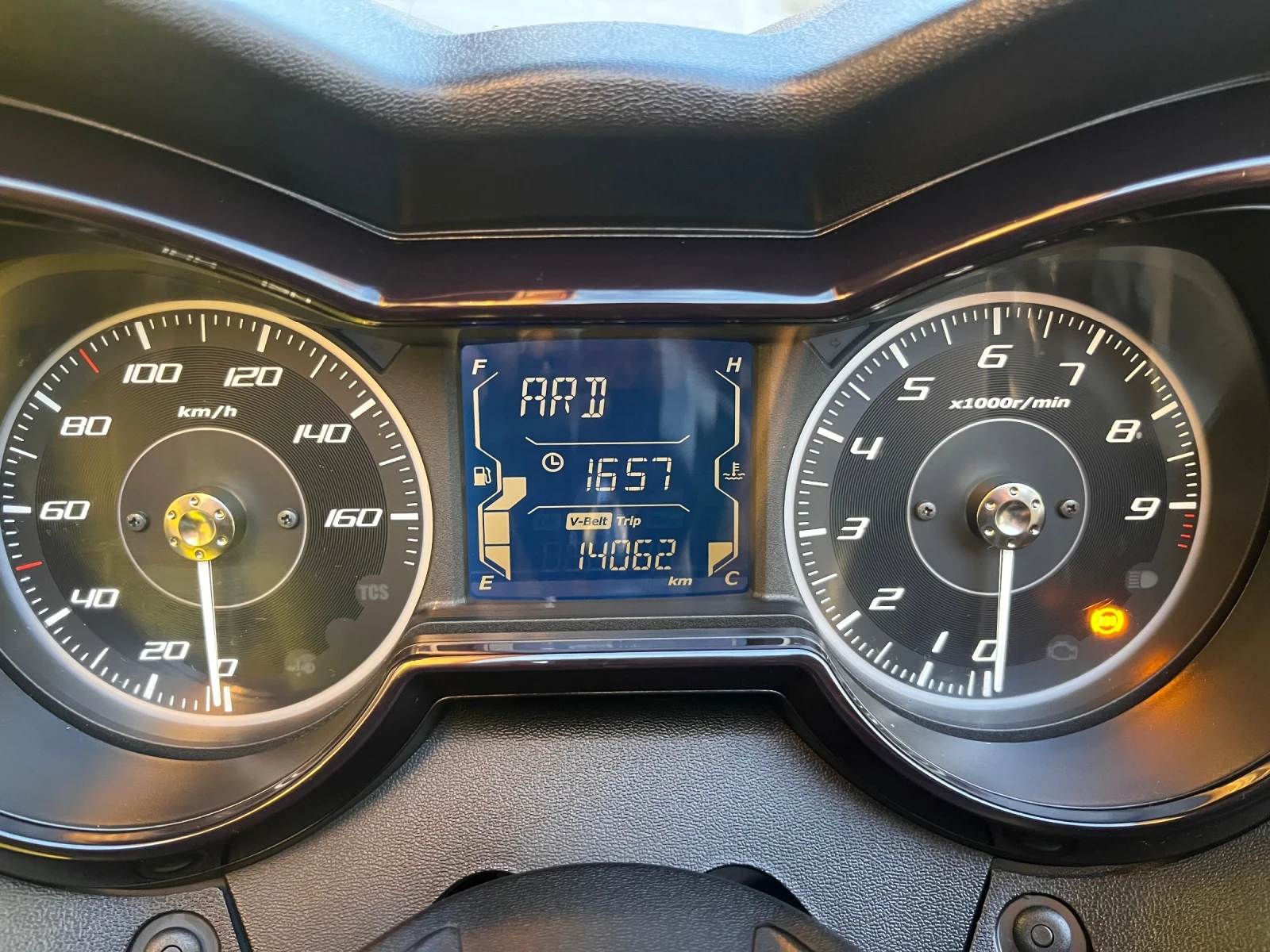 Yamaha X-max  | Mobile.bg   10