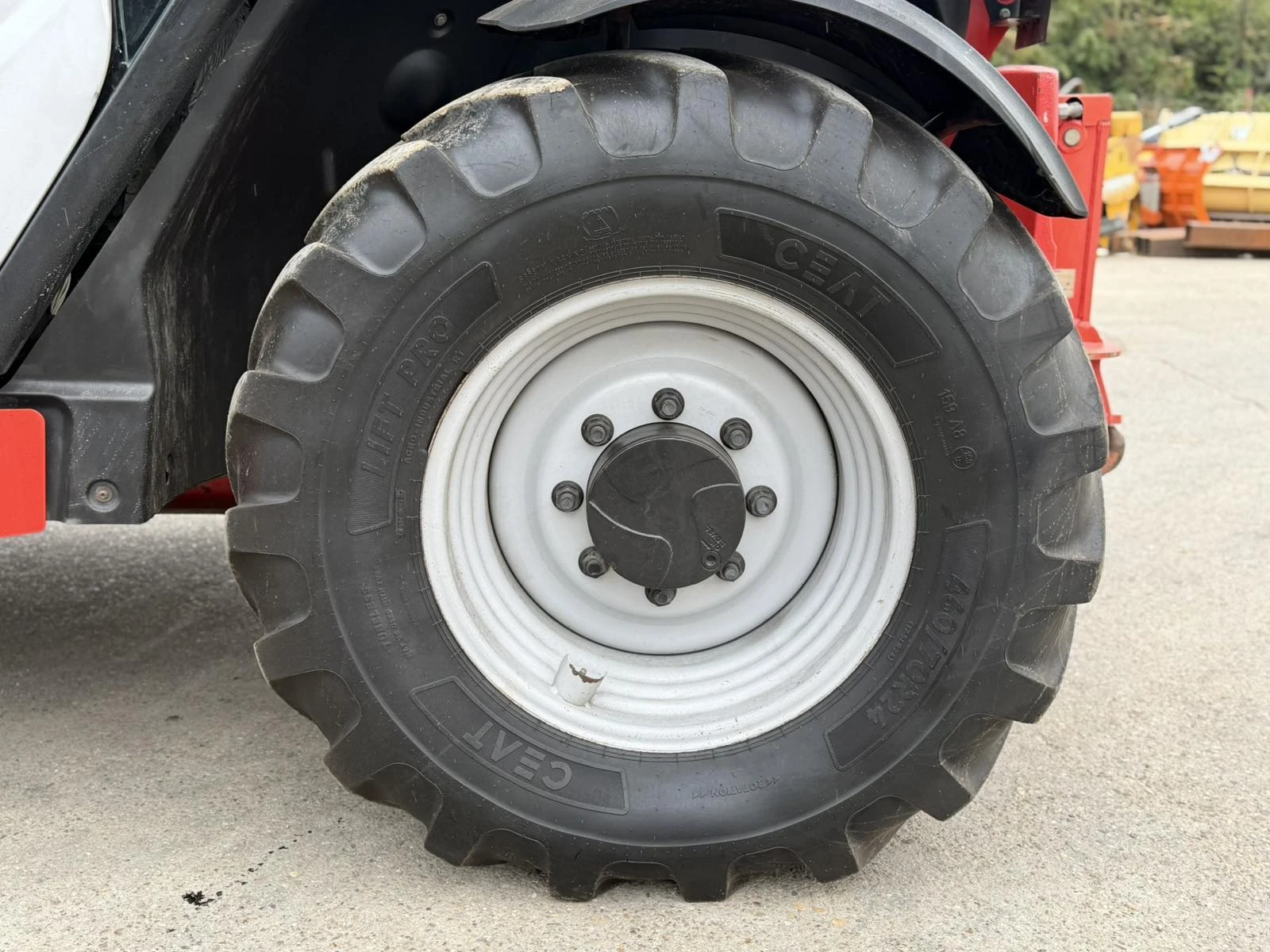 Телескопичен товарач Manitou MLT 630-105V Premium, снимка 8 - Селскостопанска техника - 56271833