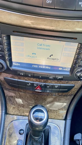 Mercedes-Benz E 320 EVO FACELIFT Напълно обслужен, снимка 9