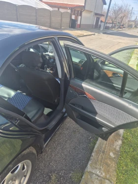 Mercedes-Benz E 220, снимка 8