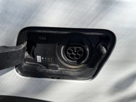 Peugeot 3008 1.6L Plug-in Hybrid 4 300 к.с. 4х4, снимка 14