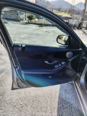 Mercedes-Benz C 180, снимка 4