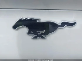 Ford Mustang Mach-E Premium AWD, снимка 10