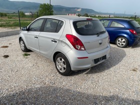 Hyundai I20 1.2, снимка 4 - Автомобили и джипове - 45559199