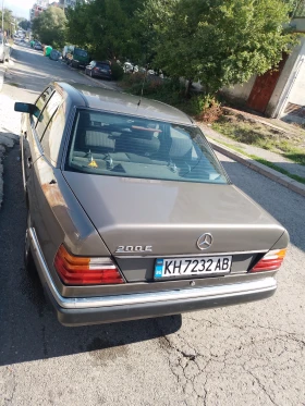 Mercedes-Benz E 200 - [7] 