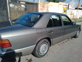 Mercedes-Benz E 200, снимка 5